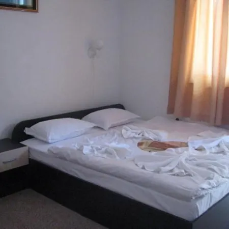 Vladimirov Primorsko