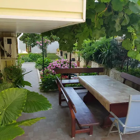 Vladimirov 2* Приморско