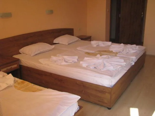 Vladimirov Primorsko